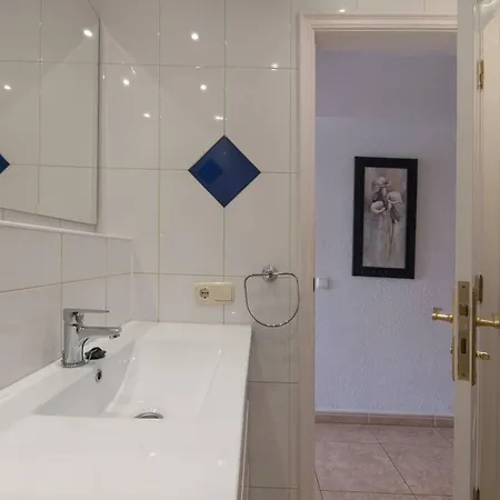 Santa Maria 67 - Two Bed Apartment Costa Adeje (Tenerife)