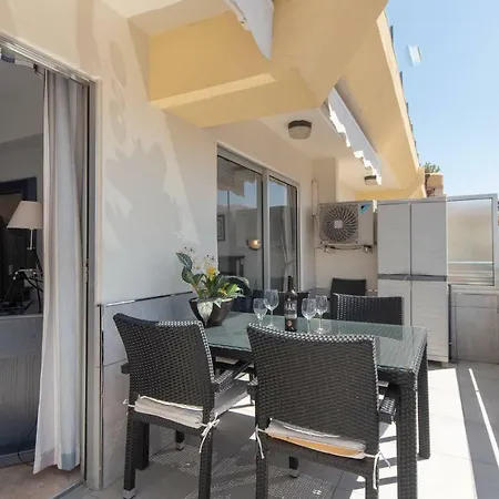 Santa Maria 67 - Two Bed *